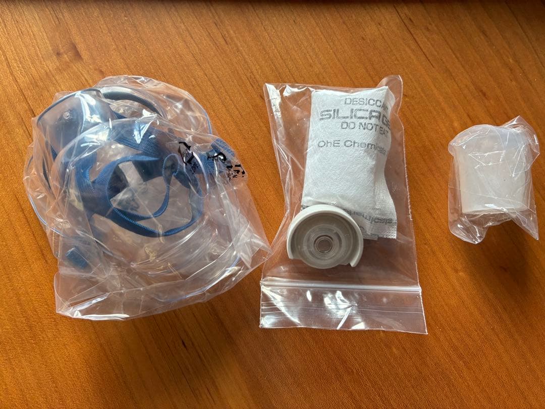 オムロンメッシュ式ネブライザー　NE/U100 中古品　携帯