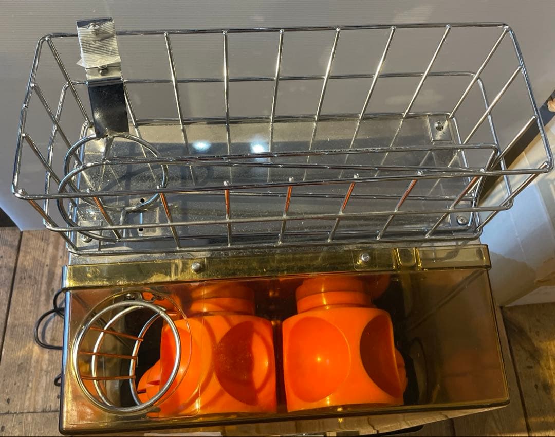 可動品　Automatic Orange Juicer オレンジジューサー