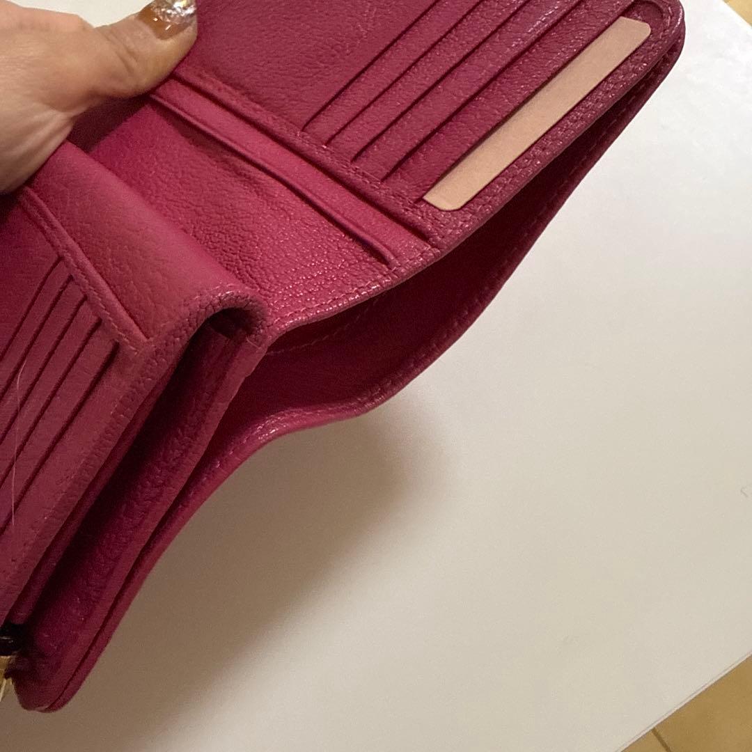 miu miu 二つ折り財布 ピンク