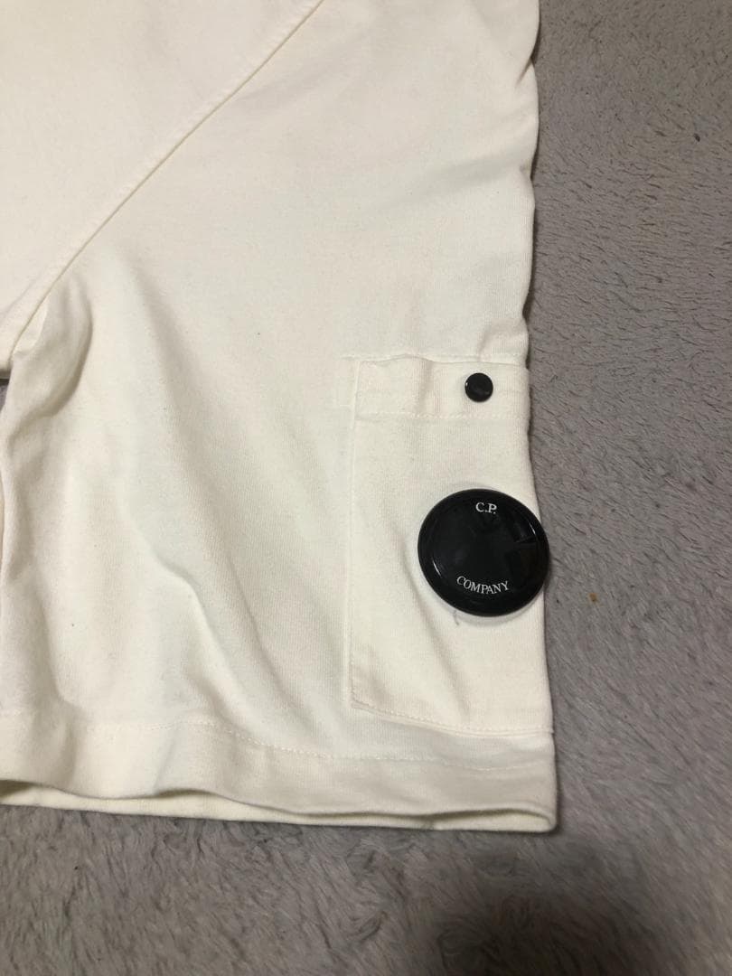 C.P. Company レンズTシャツ　アイボリー