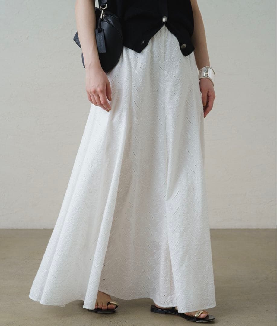 LOUNGEDRESS ペイズリーレーススカート