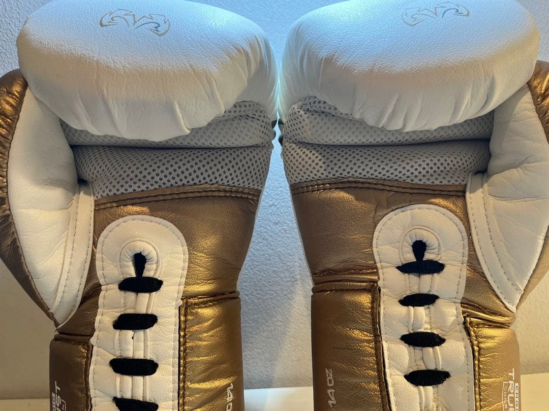 【限定値下げ中】RIVAL RS100 SPARRING GLOVE 14oz
