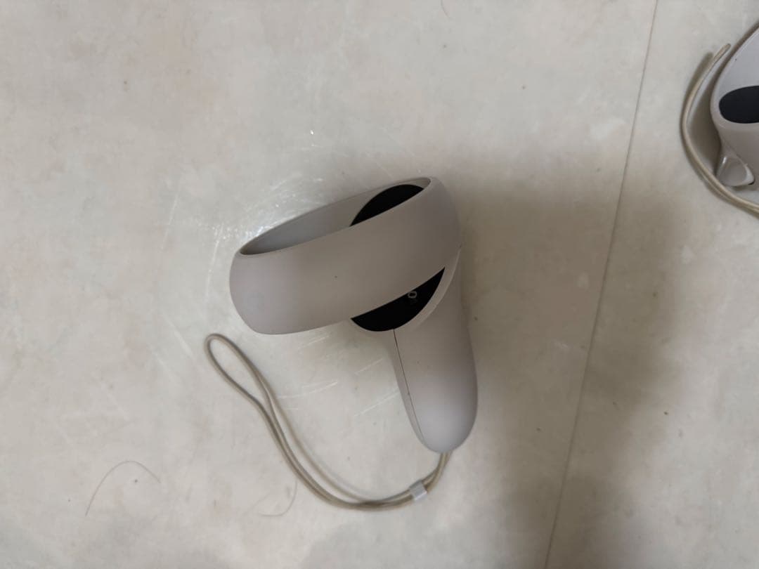  Quest2 256GB 本体&コントローラーのみ