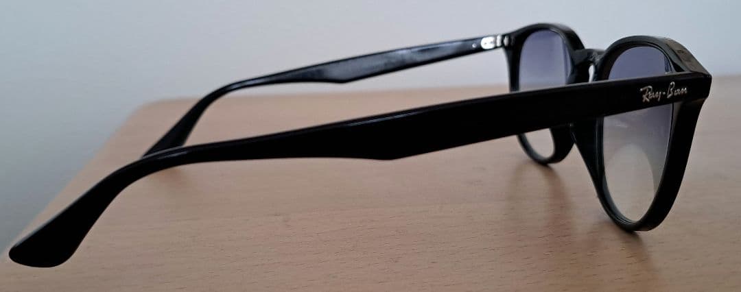 Ray-Ban　レイバン　RB4259F