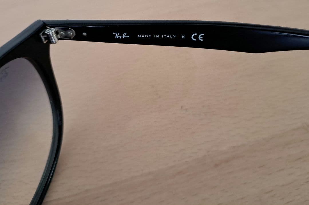 Ray-Ban　レイバン　RB4259F