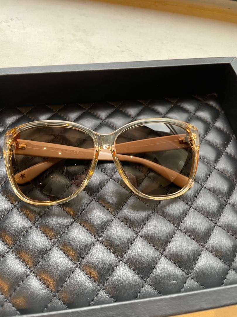 【新品未使用】JIMMY CHOO ジミーチュウ　　ピンクベージュ　サングラス