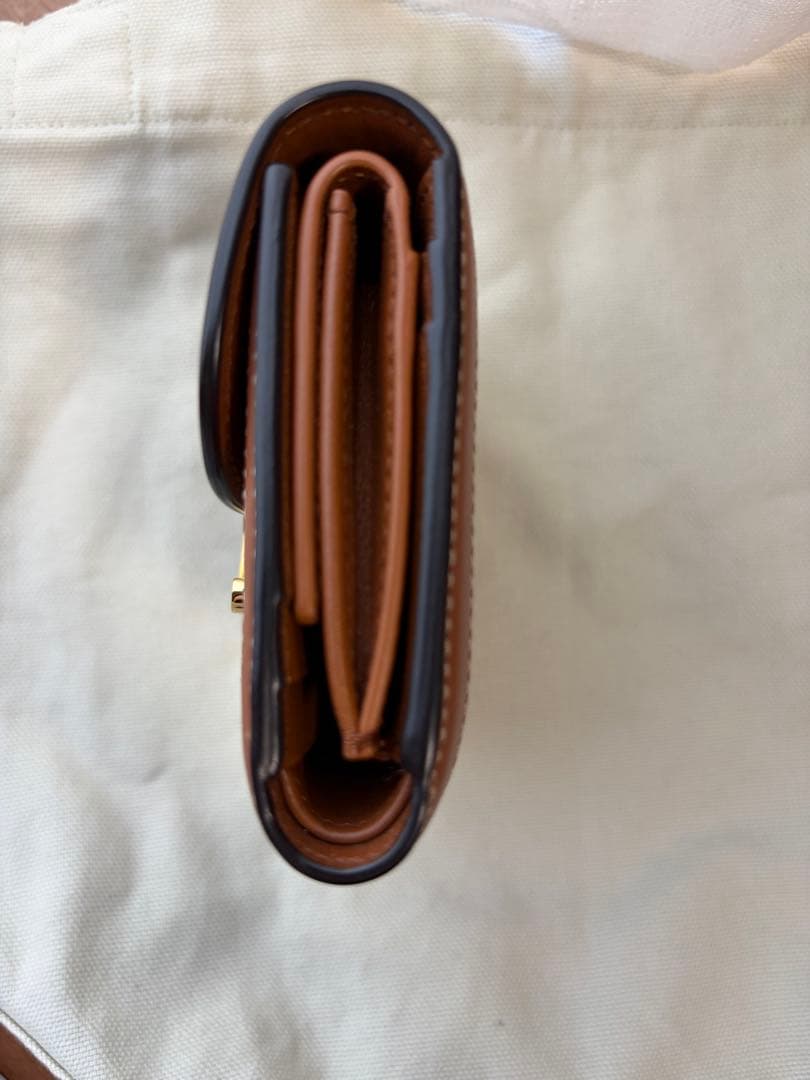 CELINE 二つ折り財布