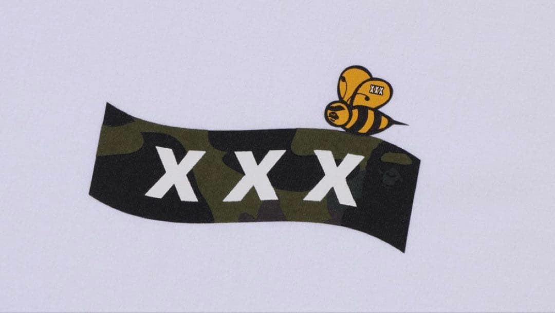 BAPE X GOD SELECTION XXX TEE ホワイト