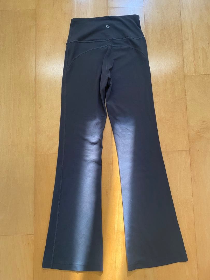 ルルレモン フレアパンツ、レギンスS