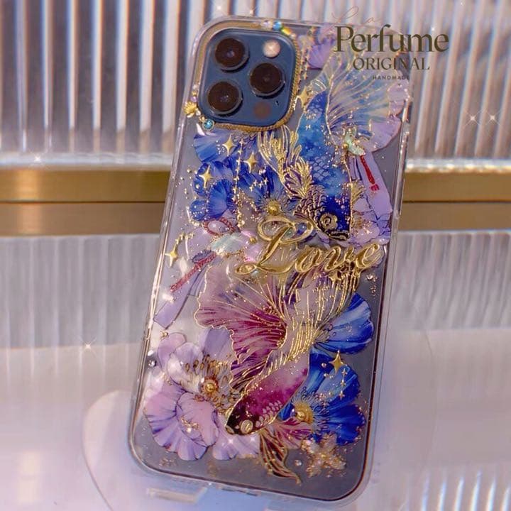 金魚✨名入れ♡キラキラゴージャス✨✨イニシャル オリジナル iPhoneカバー