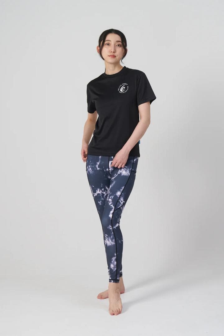 RELIVE　リライブ　Tシャツ 2枚 LL 黒 & 白
