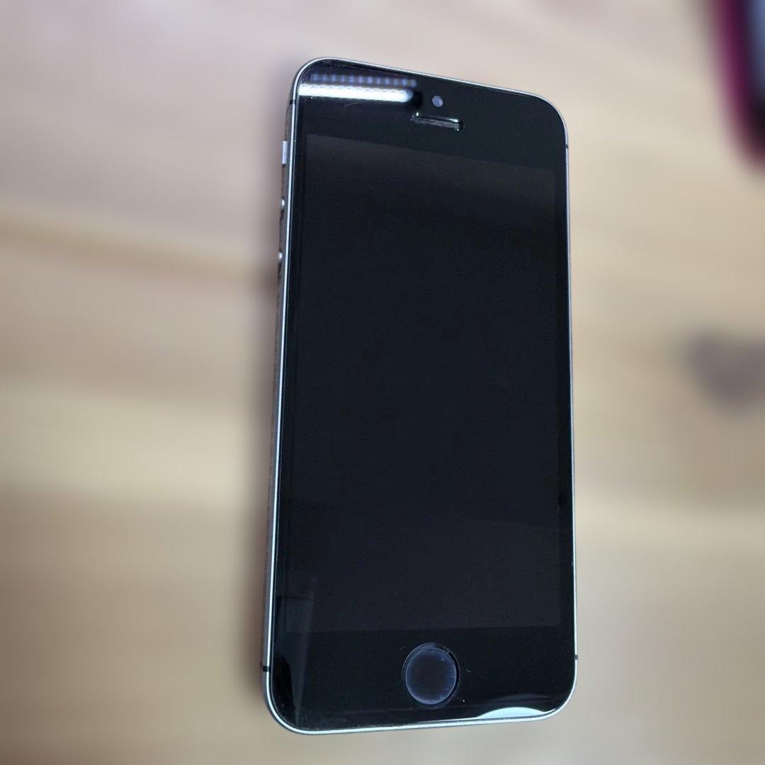 iPhone SE （第1世代） 64GB スペースグレイ　バッテリー89%