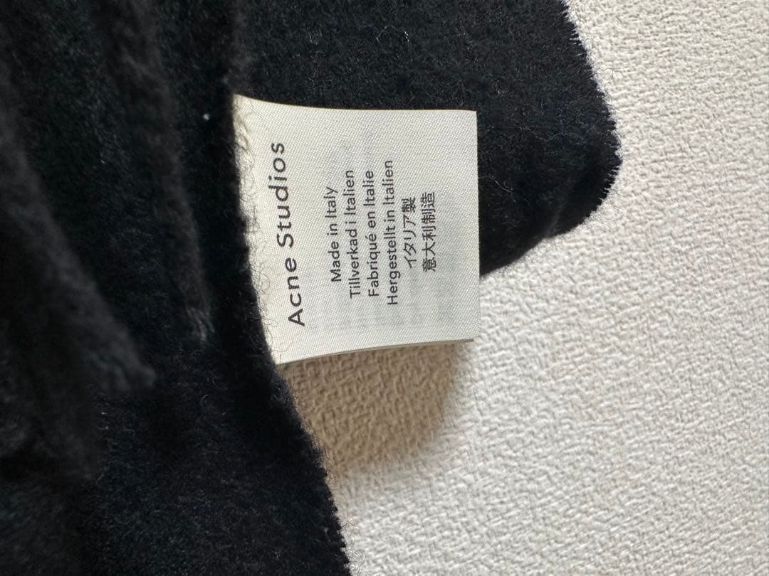 Acne studios ストール　ブラック