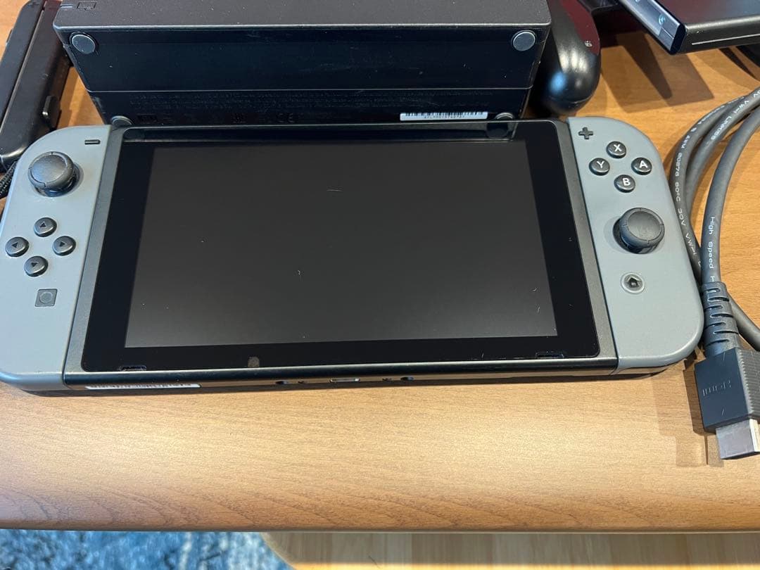 Switch本体 HAC-001 箱あり完品＋ソフト4本＋周辺機器