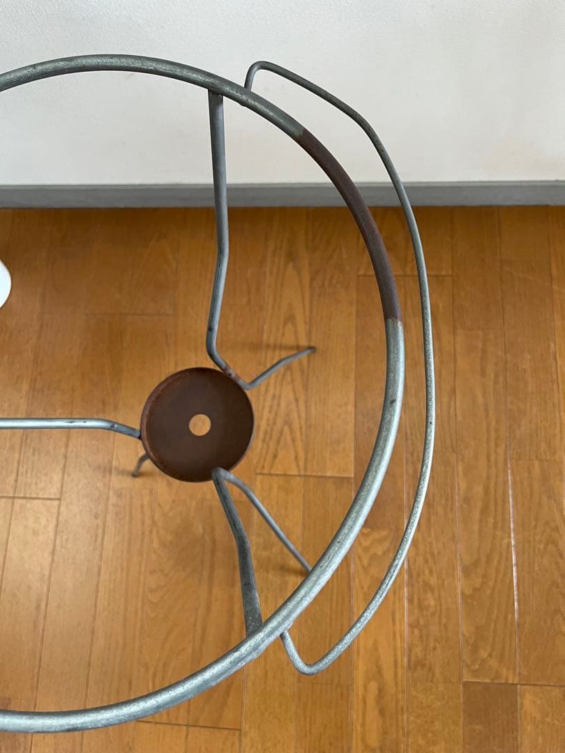 アンティーク　洗面器スタンド　ヴィンテージ　シャビー　ウォッシュスタンド　鉄脚