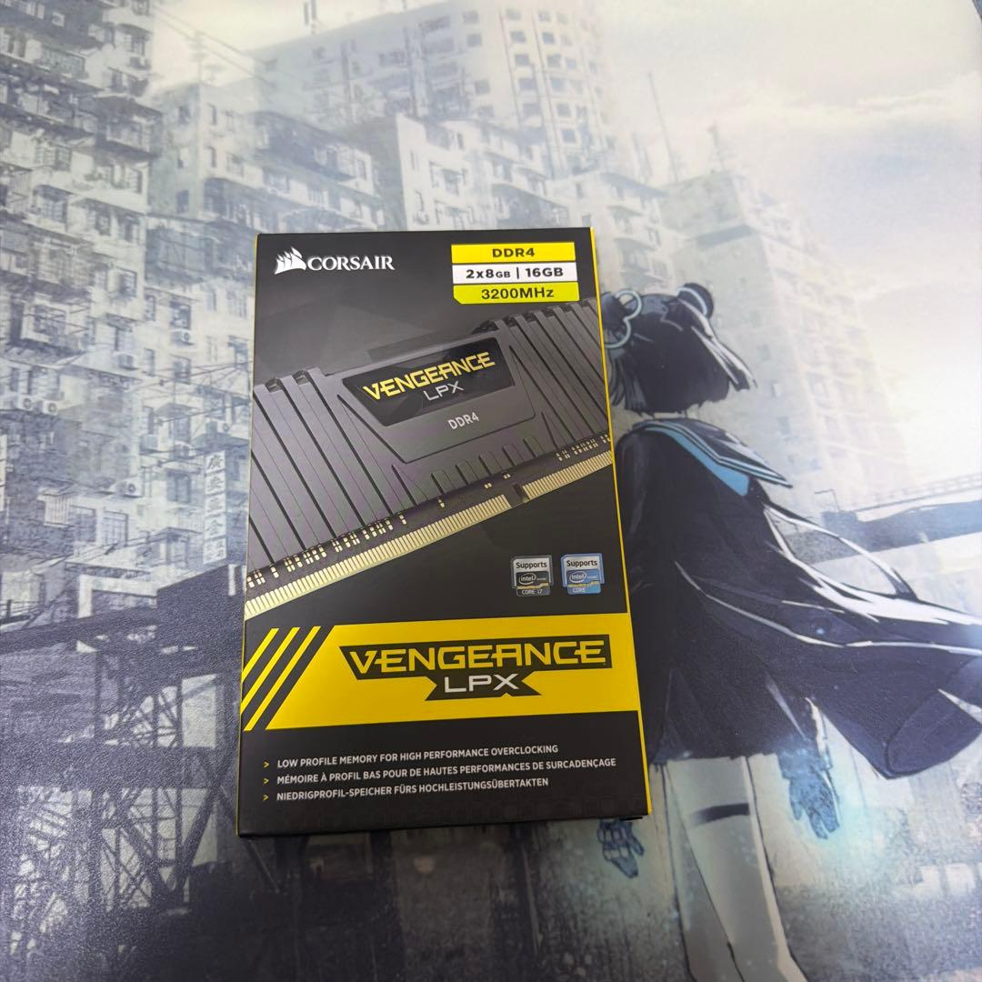 メモリー CORSAIR VENGEANCE LPX DDR4 16GB