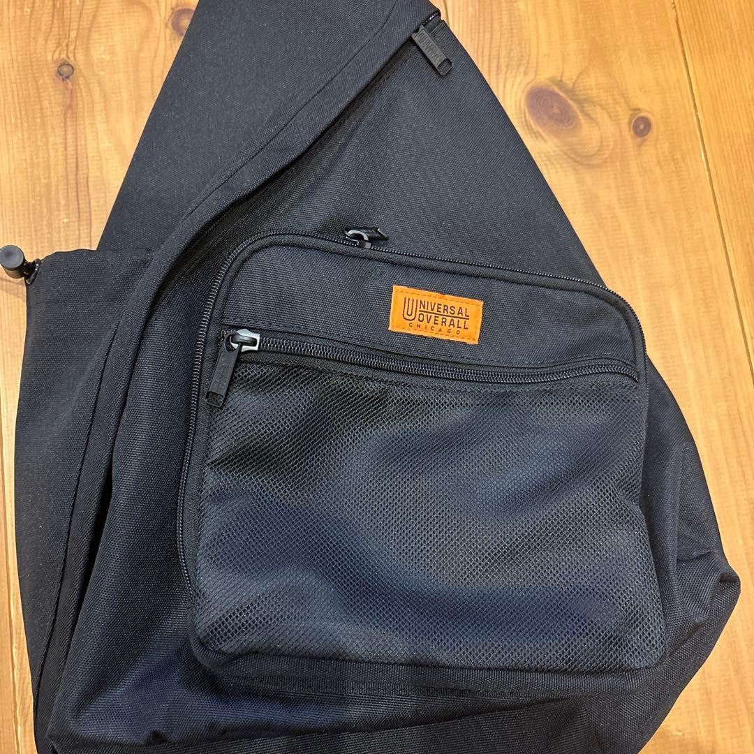 UNIVERSALOVERALL ワンショルダー　ボディバッグ