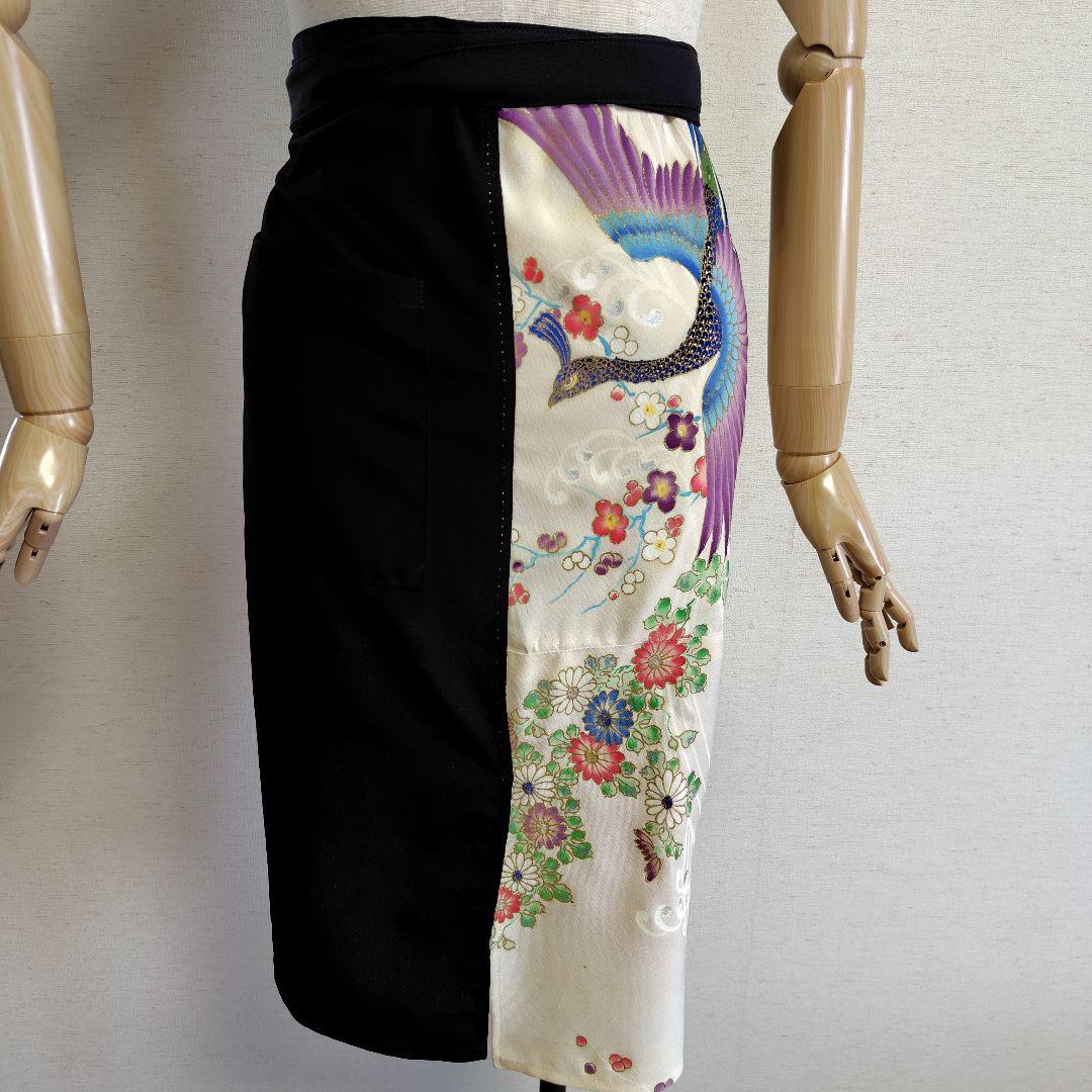 着物リメイク　孔雀刺繍エプロン 帯ベルト2本