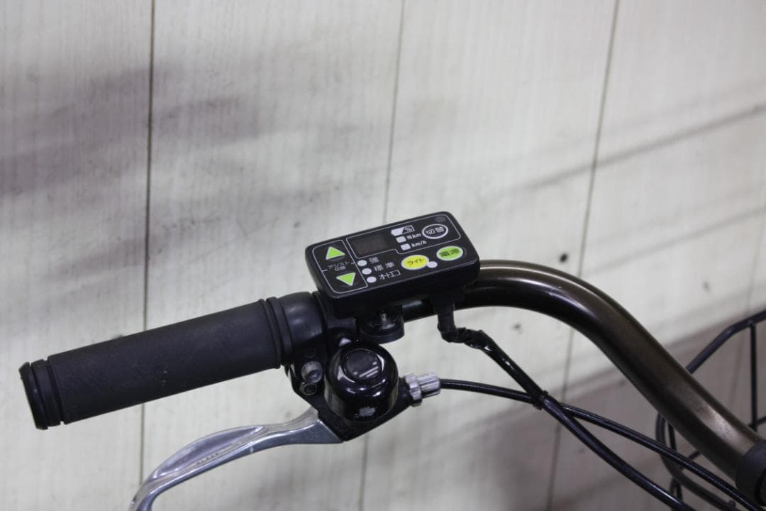 ブリヂストンハイディツー HY684C 26インチ8.7AH 3段 LED 黒色