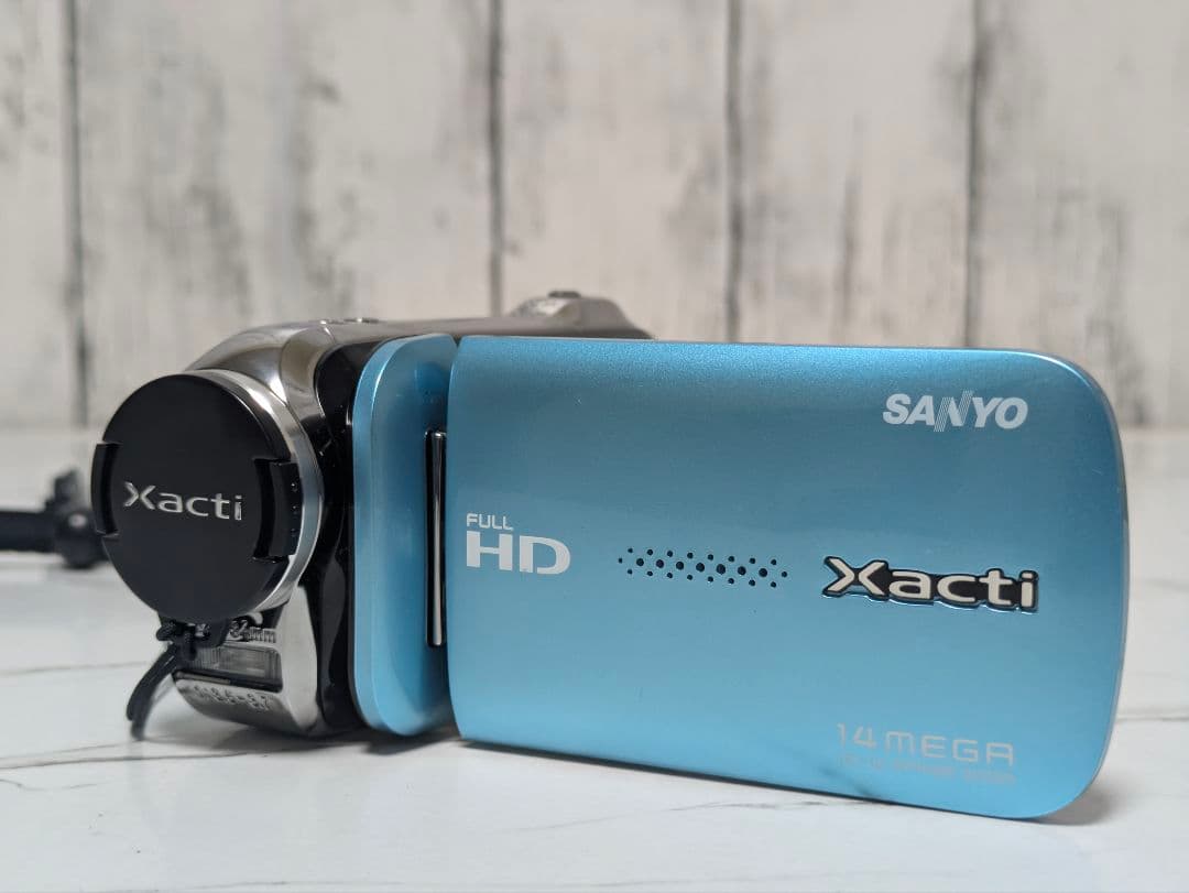 SANYO　Xacti　DMX-GH1　ブルー
