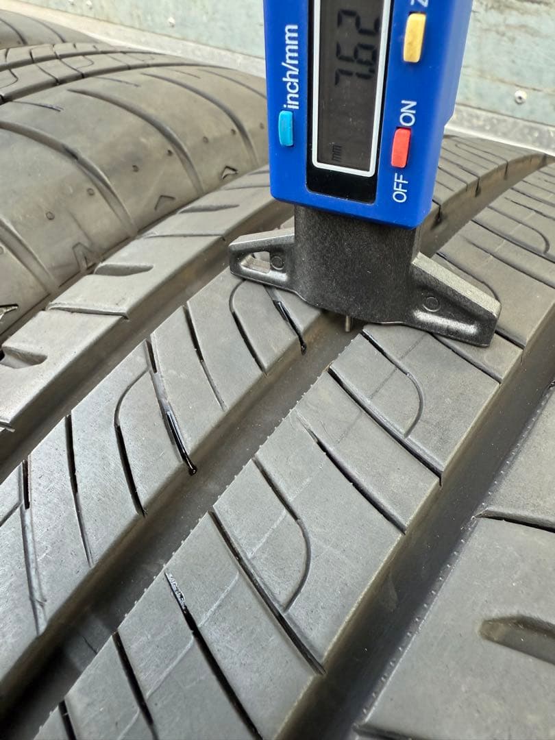 うまおダンロップサマータイヤ215／60R16 95H超深溝