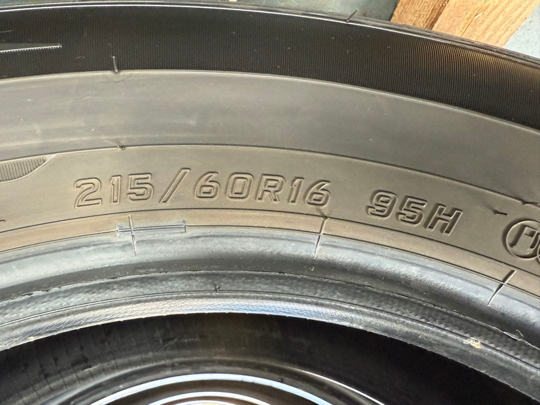 うまおダンロップサマータイヤ215／60R16 95H超深溝