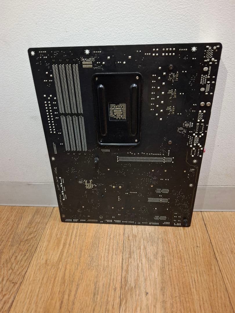 マザーボード B550 Phantom Gaming4