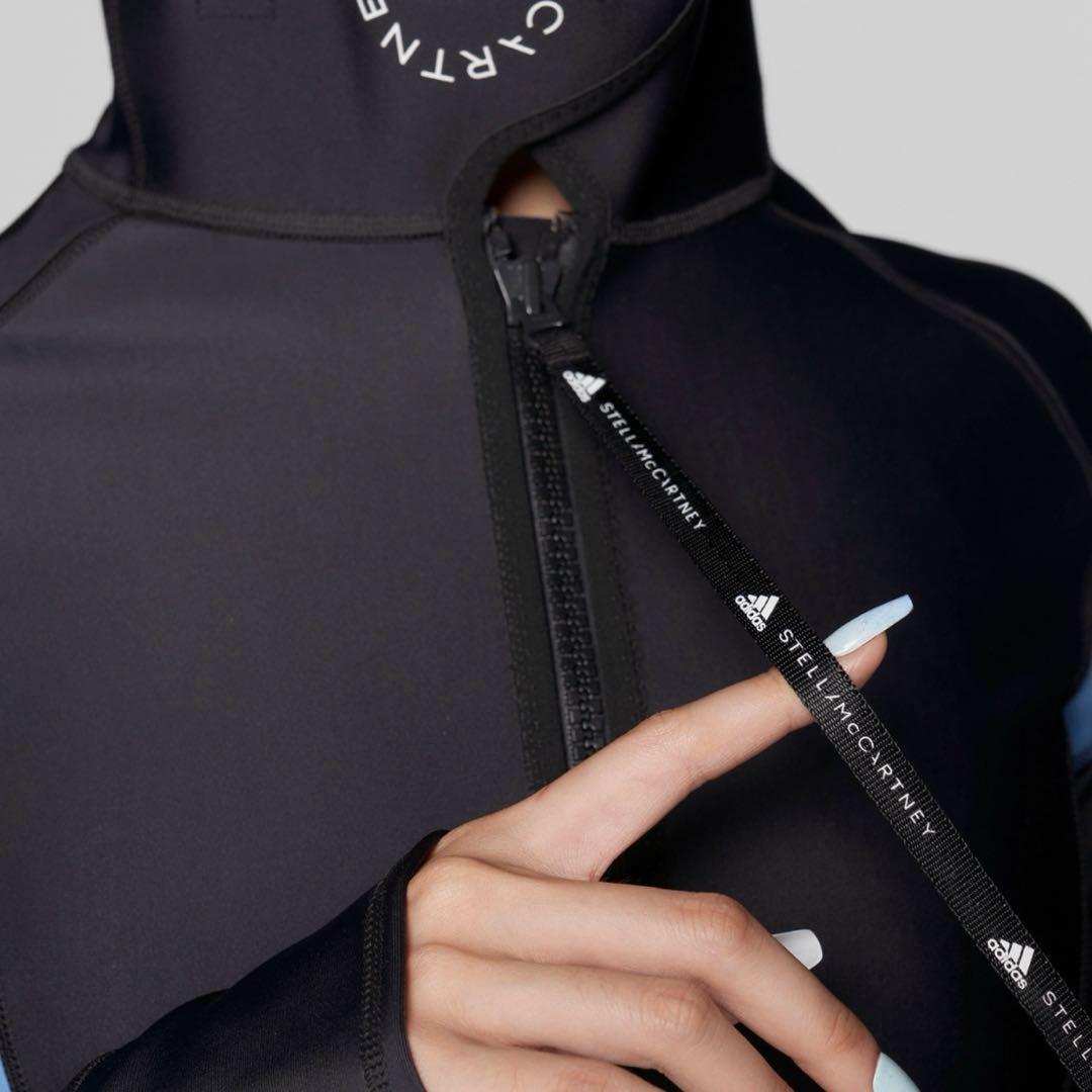 adidas by Stella McCartney フード付きラッシュガード