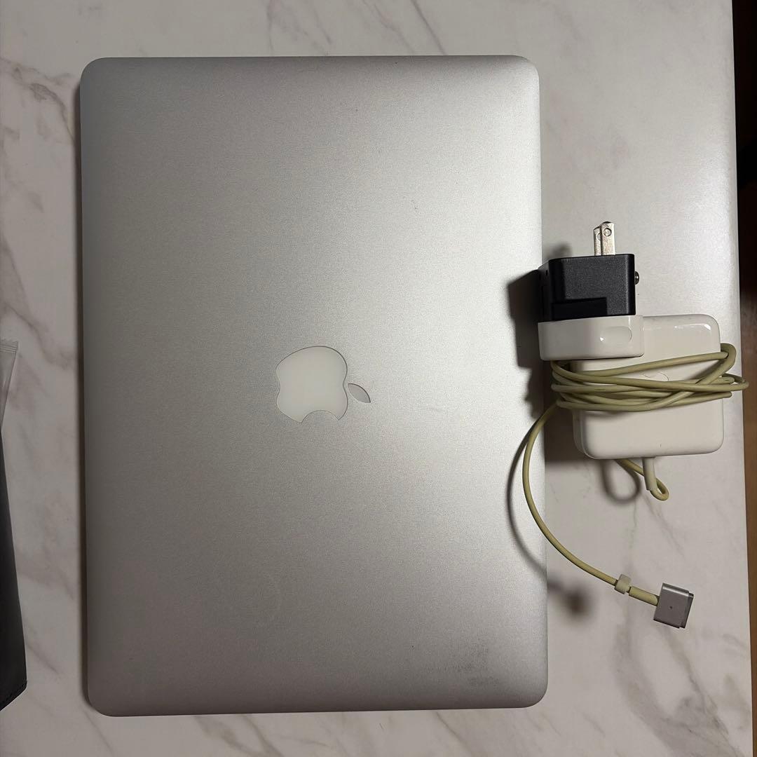 MacBook Air 2015 初期化済み 動作確認済 充電器付き