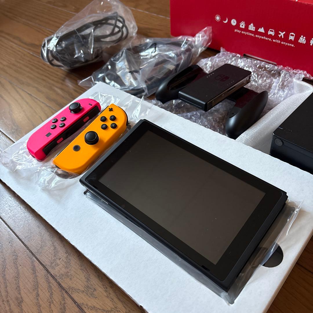 Nintendo Switch 本体 ピンク・オレンジ Joy-Con