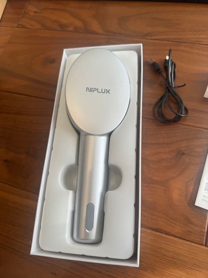 NIPLUX EMS LIFTBRUSH ニップラックス　EMSリフトブラシ