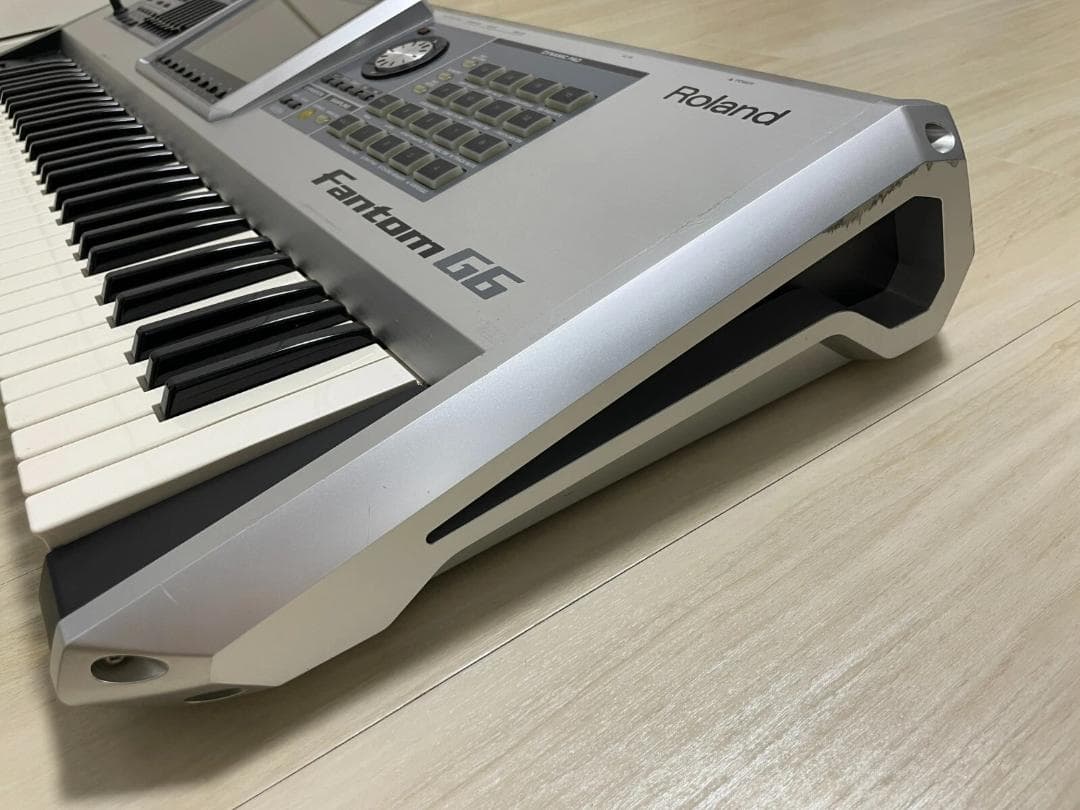 Roland Fantom G6 シンセサイザー