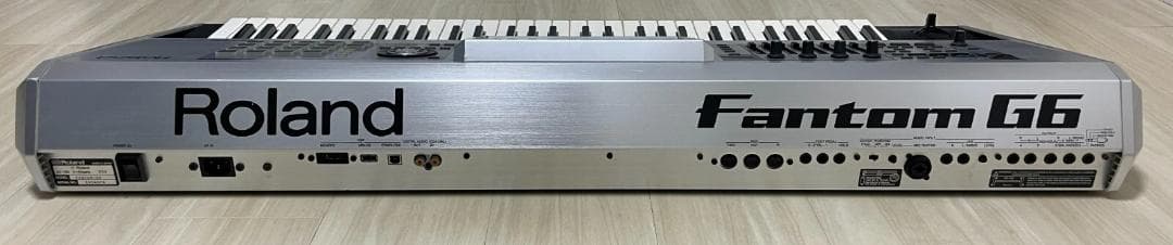Roland Fantom G6 シンセサイザー