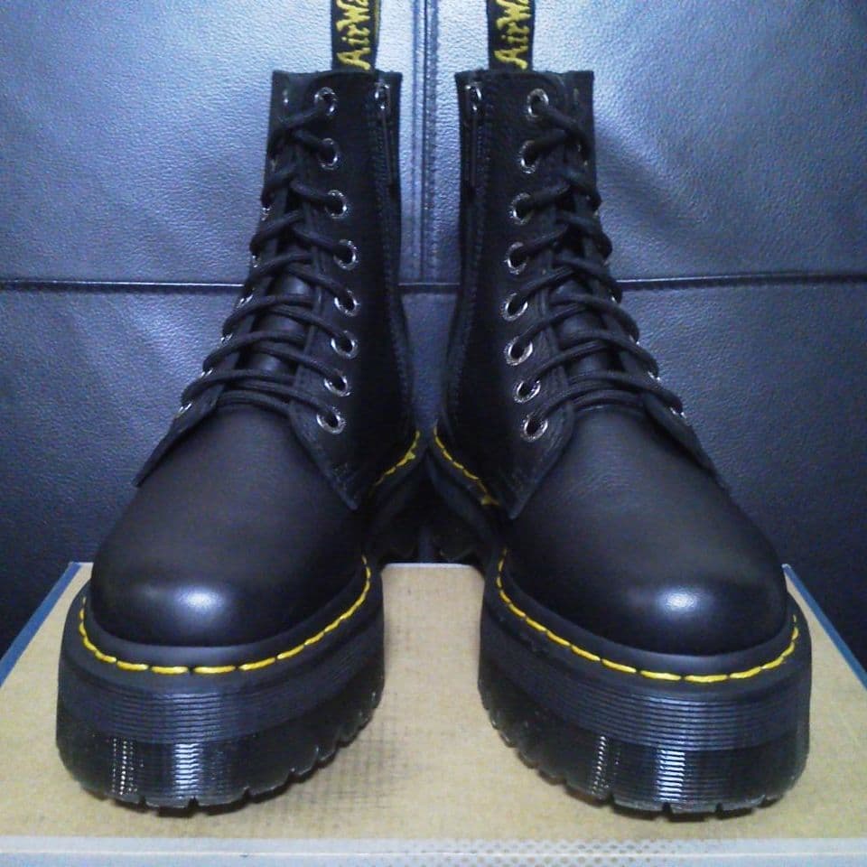 【極美品】Dr.Martens JADON Ⅲ UK3 黒 厚底 8ホール