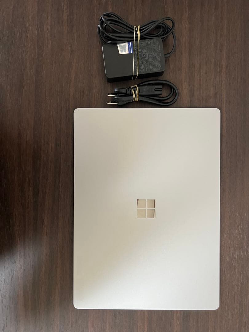 Surface laptop 4 i5-1145G7メモリ8GB/256GB