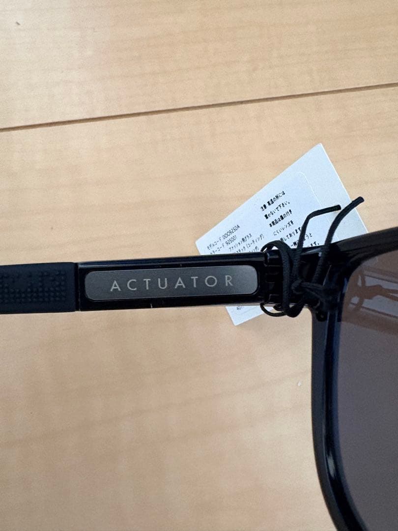 OAKLEY アクチュエーター　未使用
