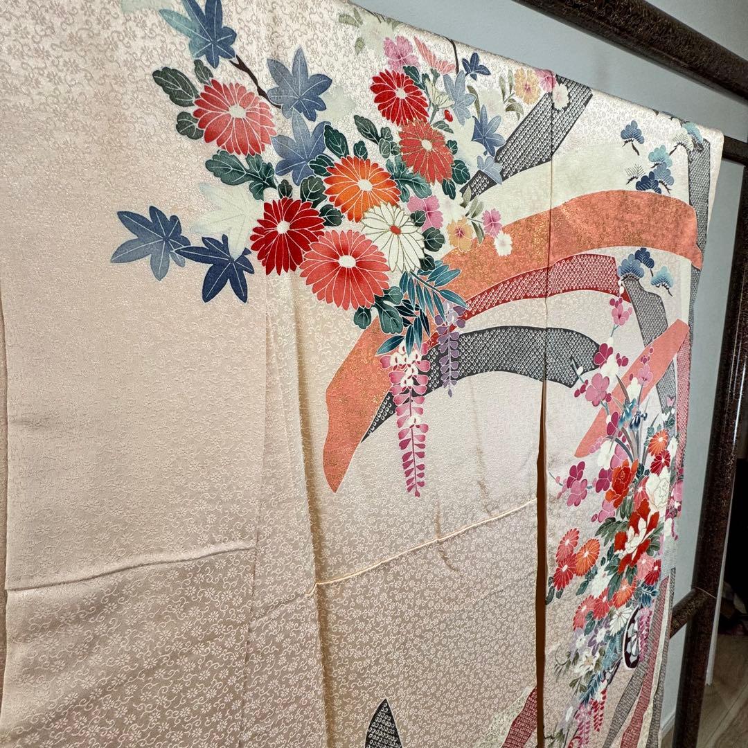 美品　振袖　現代　振袖　成人式　着物　166裄65 赤　オレンジ　絞り柄　花牛車