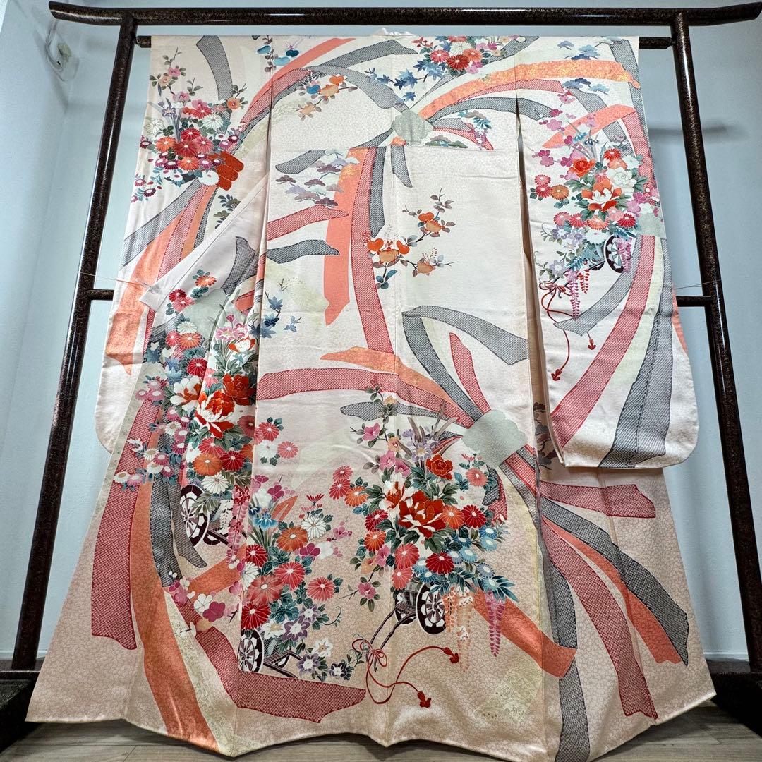 美品　振袖　現代　振袖　成人式　着物　166裄65 赤　オレンジ　絞り柄　花牛車