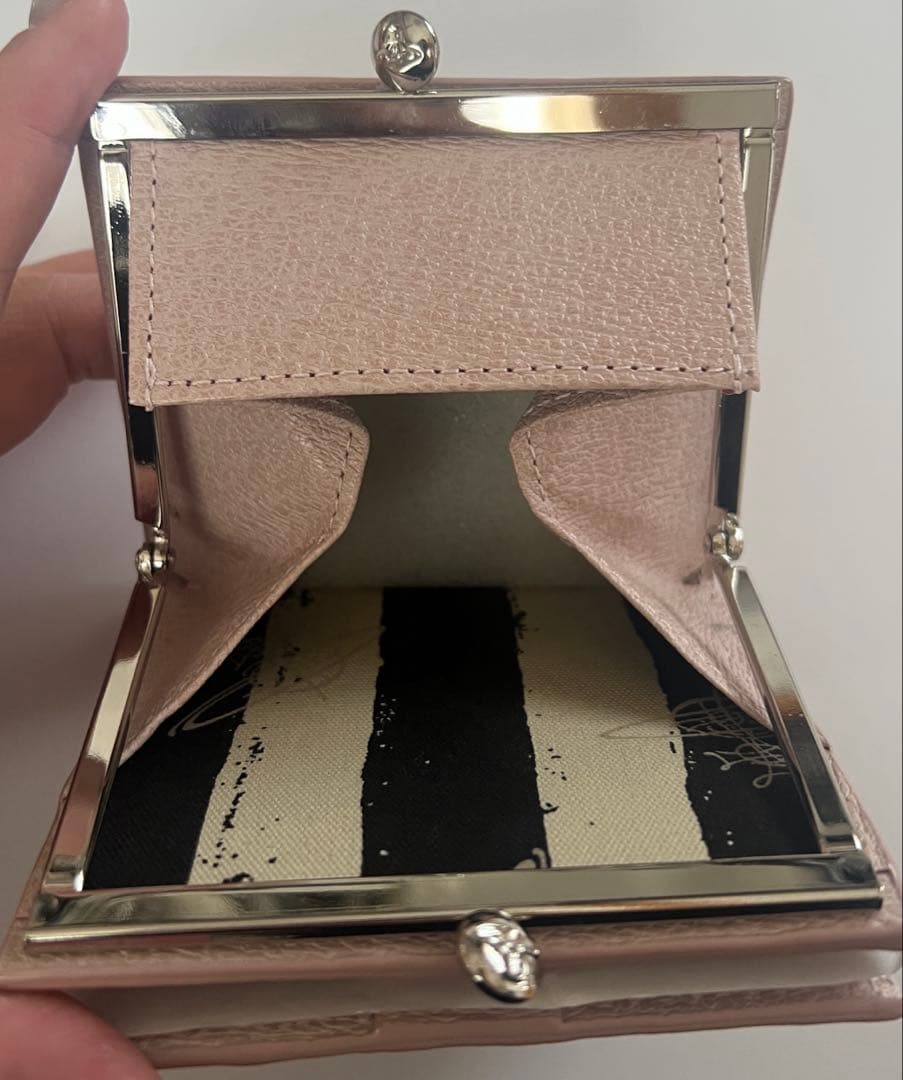 Vivienne Westwood ピンク 二つ折り財布
