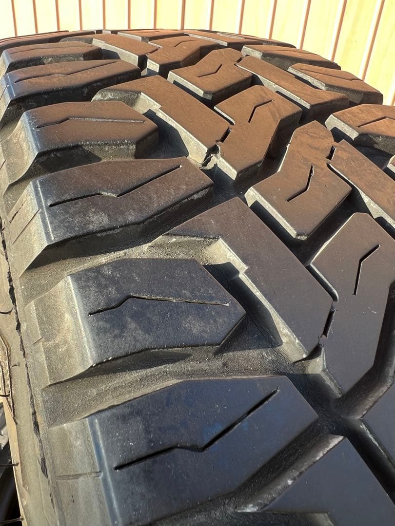 良品　国産　2024年製　215/65R16C 2本　ハイエース　キャラバン