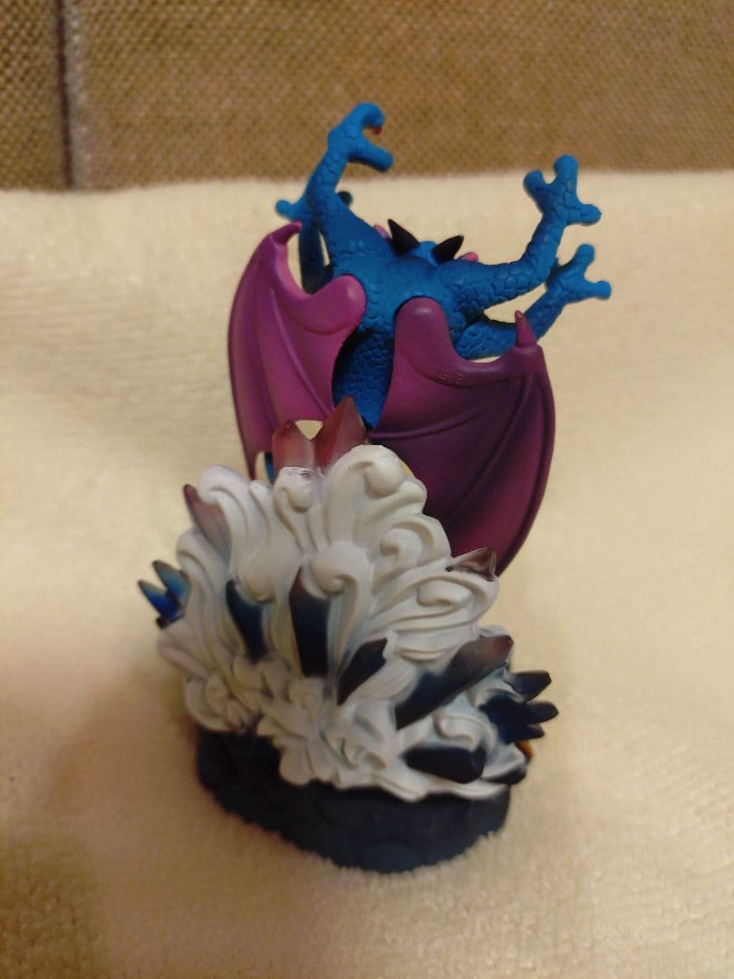 ぷ*と様 中古　ドラクエ　モンスターズギャラリーHD　バーゴン＆シドー　破損アリ