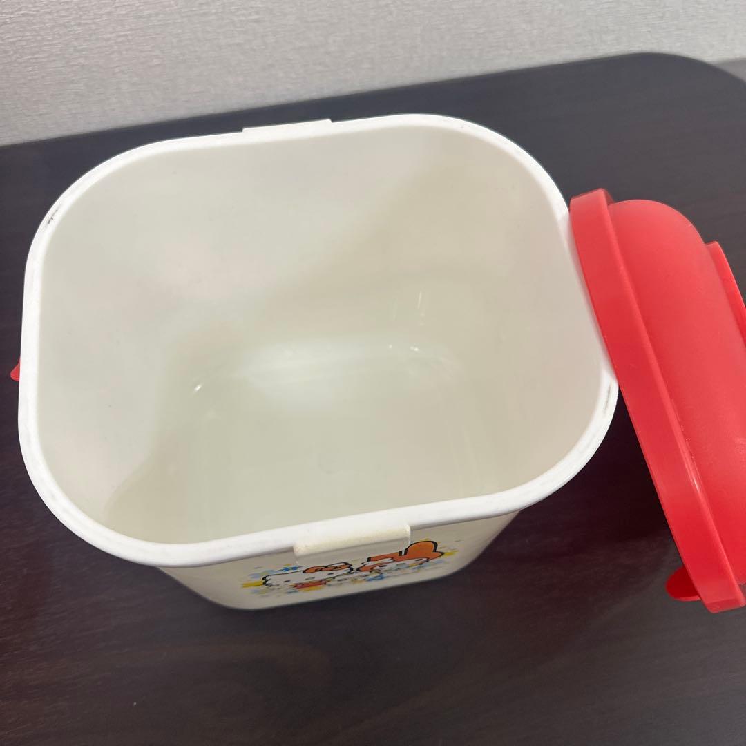 ハローキティ収納ケース　昭和レトロ　おまけ付き