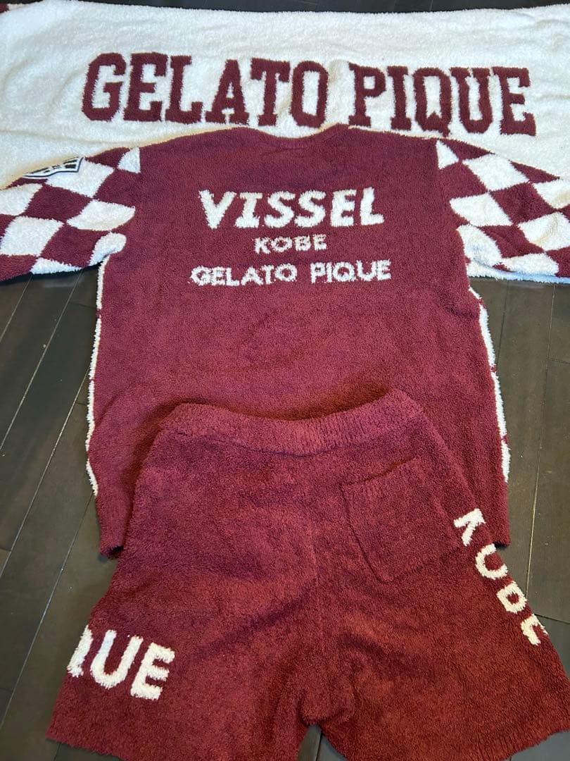 【gelato pique】ヴィッセル神戸 ルームウェア上下　ブランケット