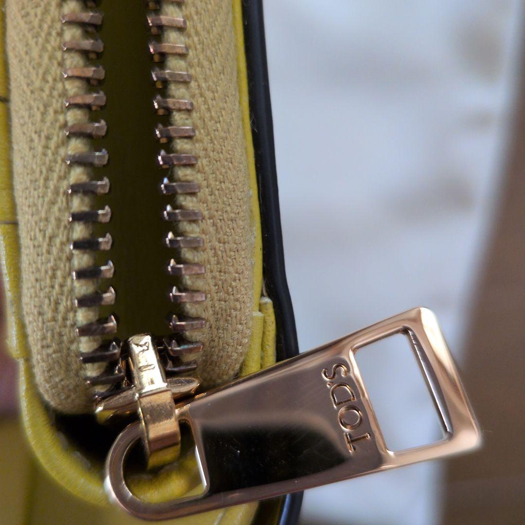 う*ん様 TOD's 財布