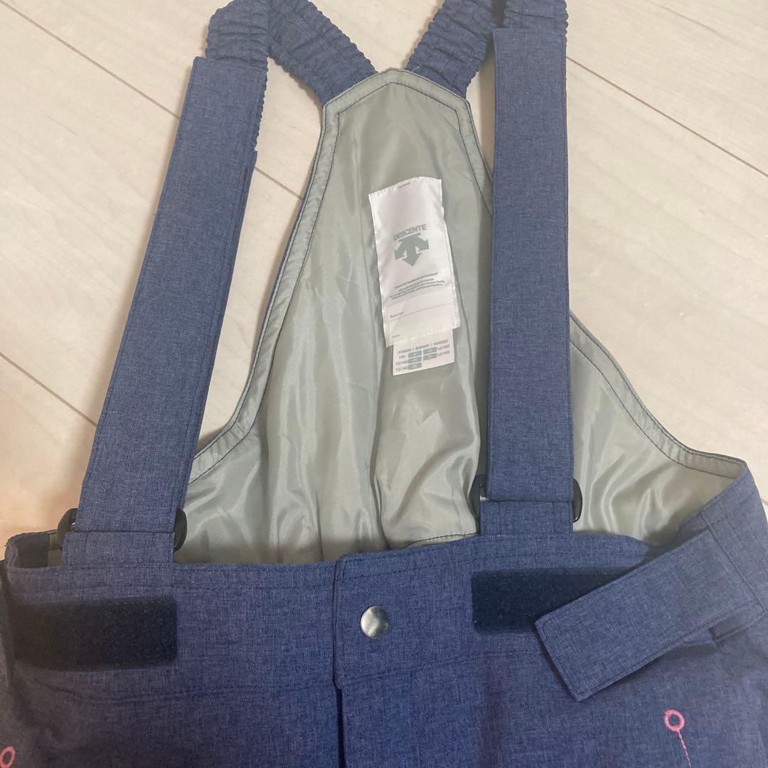 【極美品】DESCENTE デサント ジュニアスキーウェア 140cm 成長対応