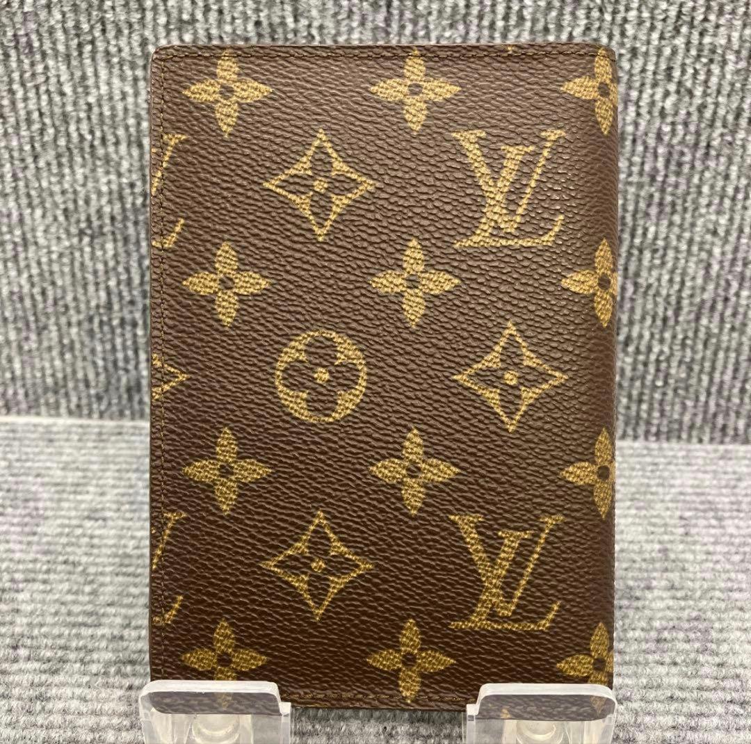 Louis Vuitton モノグラム パスポートケース