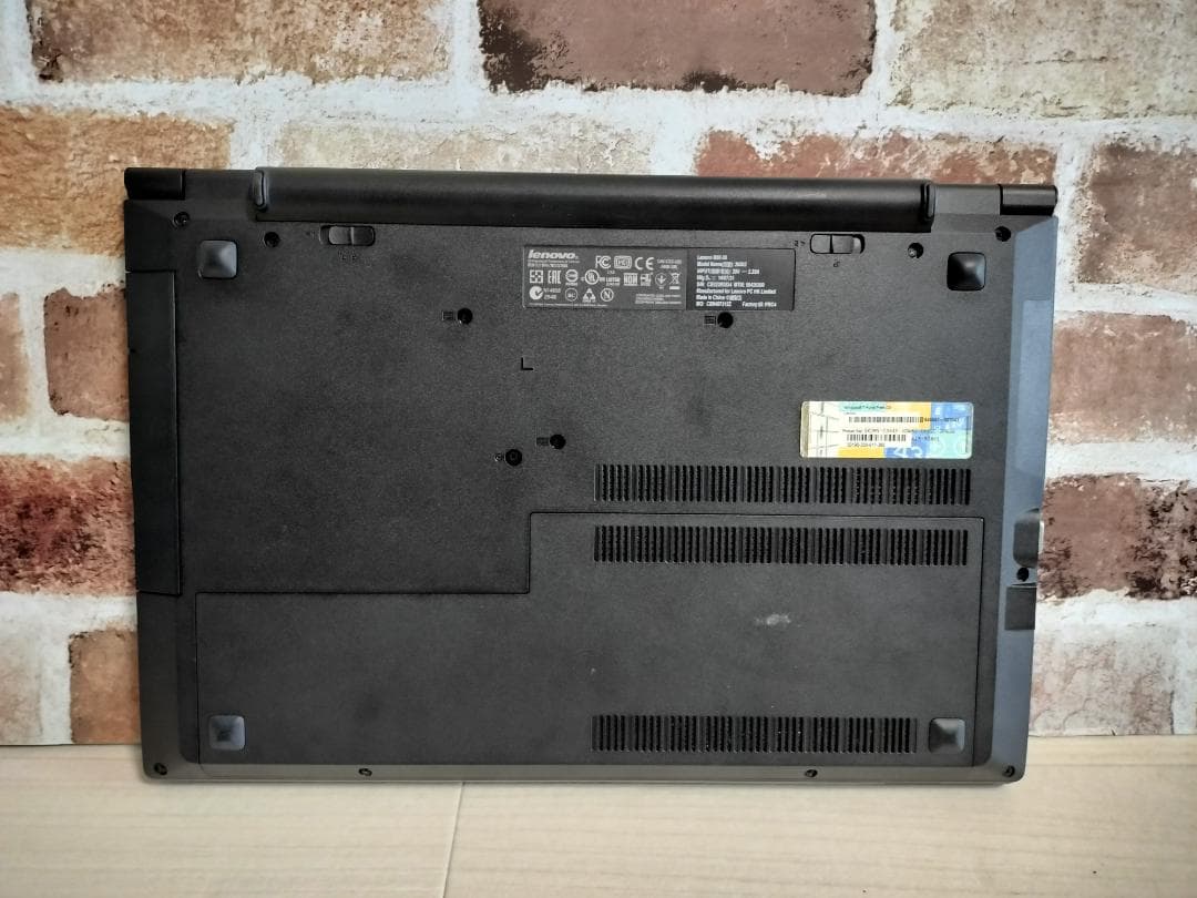 ■送料込■Western Digital社製ストレージ搭載！レノボのノートPC！