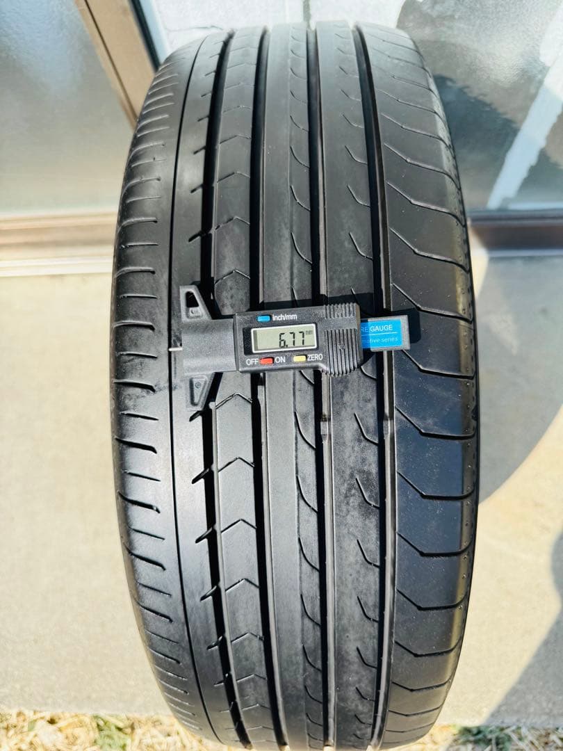 YOKOHAMA BluEarth-RV 205/60R16 96H 24年製