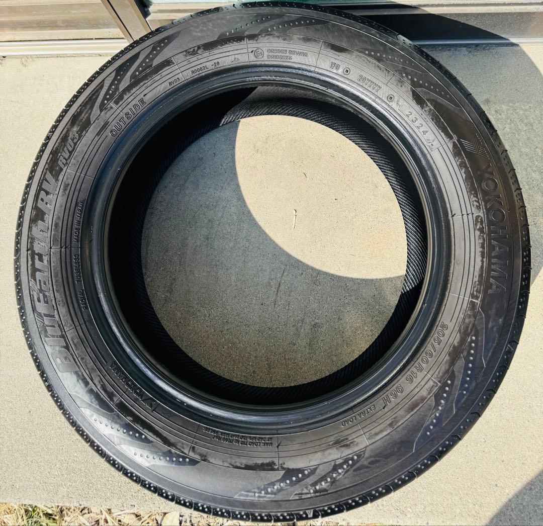 YOKOHAMA BluEarth-RV 205/60R16 96H 24年製