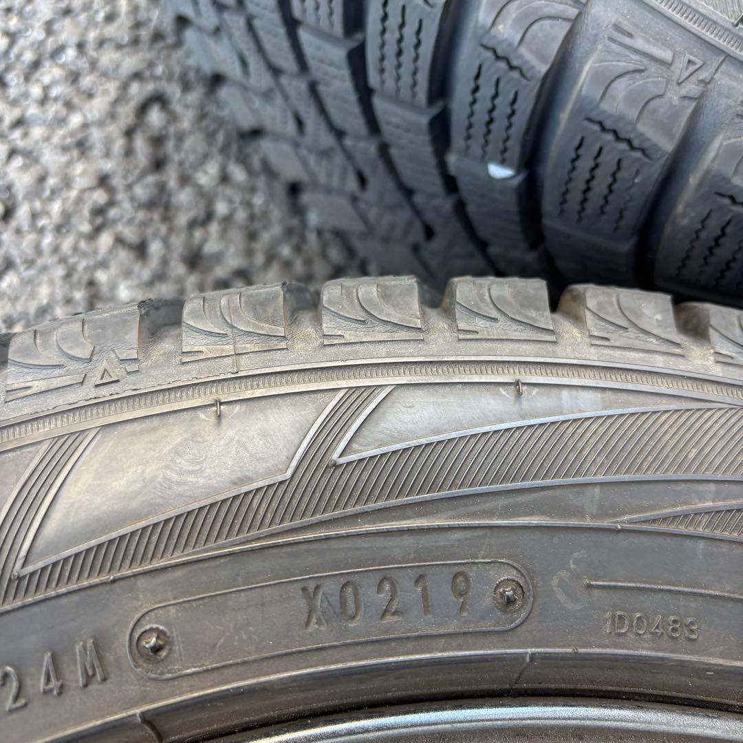 ファルケンESPIA 215/50R17 スタッドレスタイヤホイール4本セット